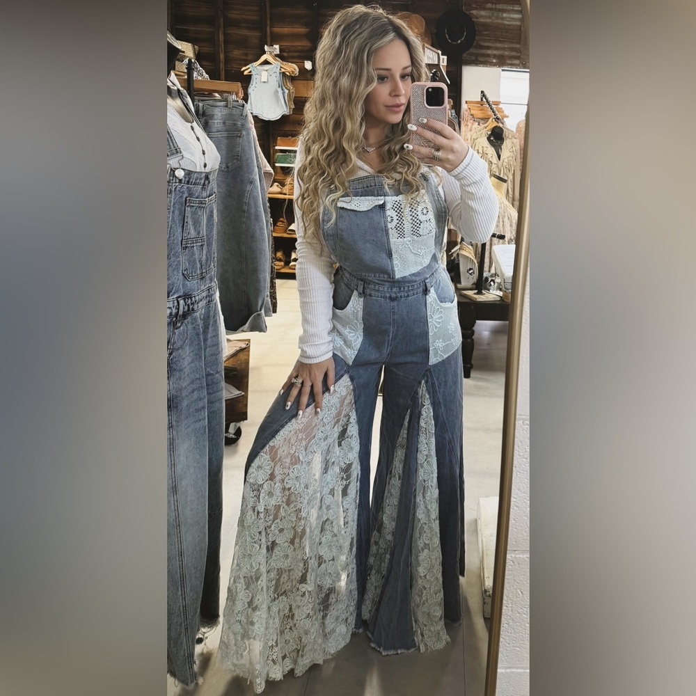 NWT Ultra Wide Leg Flare Lace Panel Patchwork Denim Jean Overalls Jumpsuit - Picture 6 of 14